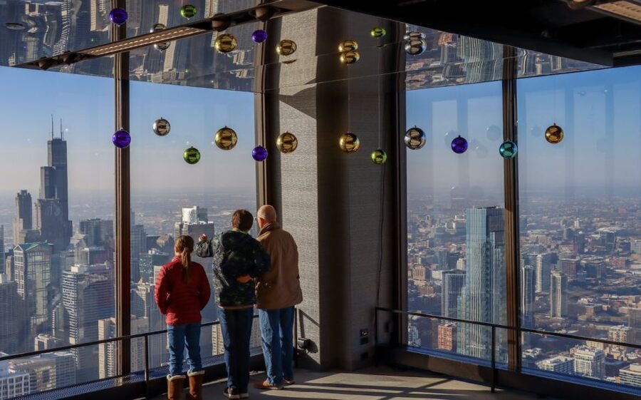 Chicago: 360 Chicago Observation Deck Sip and View Ticket - CloudWalk and the 3 of 77 exhibit
