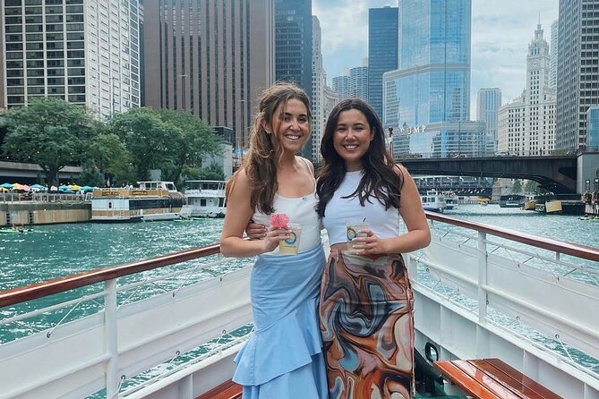 Chicago Architectural River Cruise - Drinks, Crew, and the $50 Price