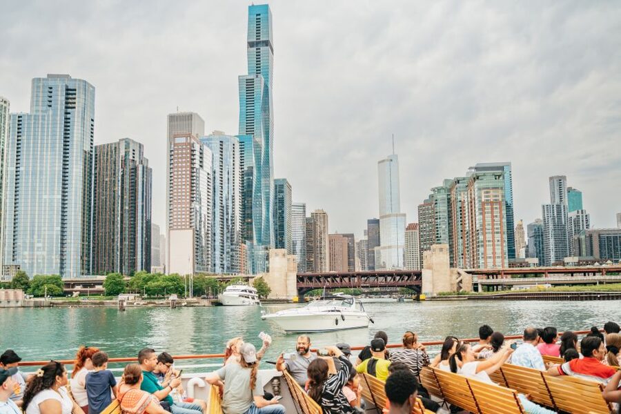 Chicago: Architecture River Cruise Skip-the-Ticket Line - Choosing between morning, afternoon, and evening