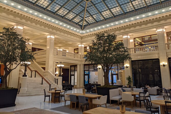 Chicago Architecture Tour: Underground Pedway and the Loop - What the guides add to the route