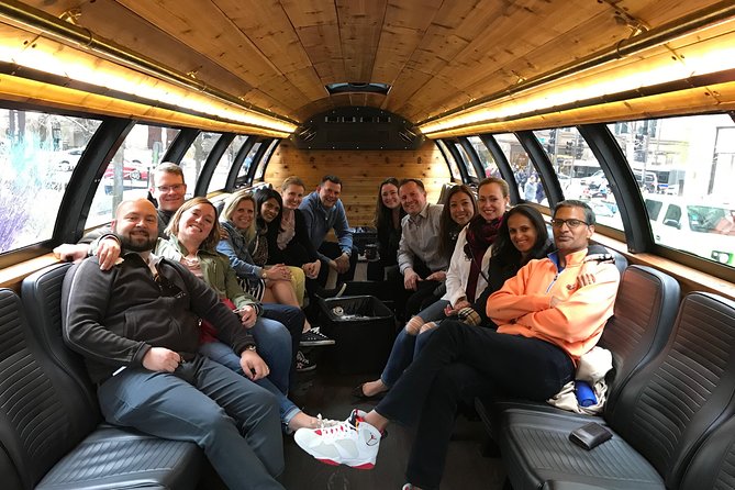 Chicago Craft Brewery Barrel Bus Tour - Meeting the bus at 600 North Clark Street