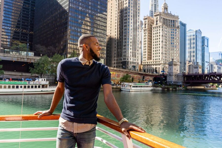 Chicago Explorer Pass: 2 to 7 Attractions including SkyDeck - Big Bus Chicago and the value of hop-on, hop-off travel