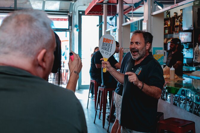 Chicago Favorites Ultimate Food and Walking Tour - The walking pace is easy, but the weather is not always easy
