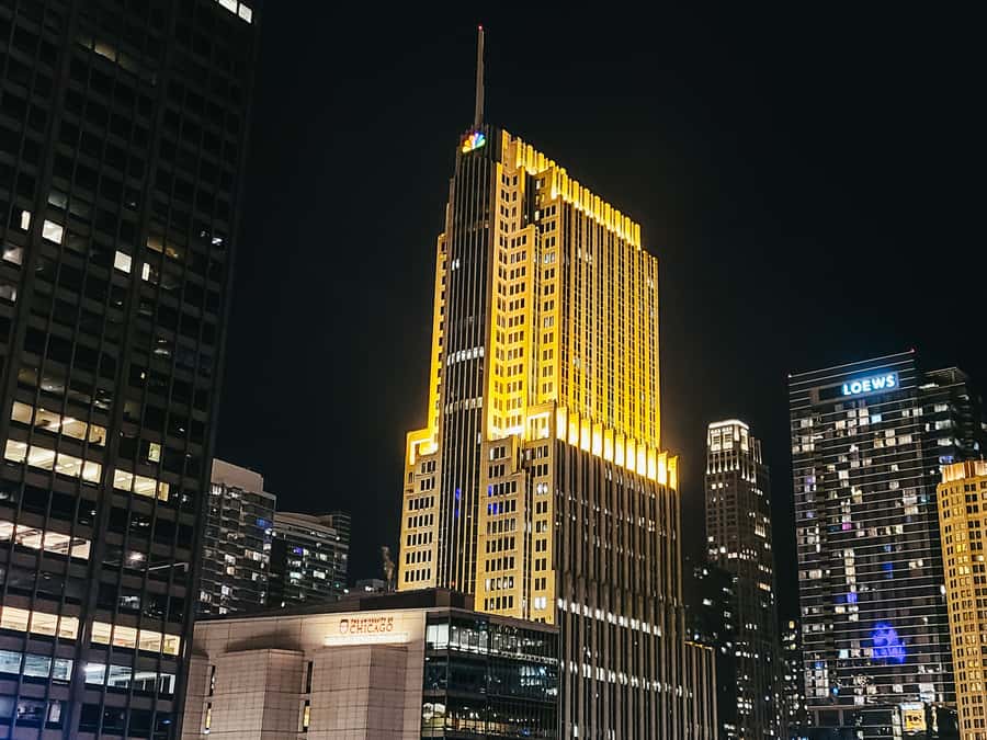 Chicago: Fireworks Cruise with Lake or River Viewing Options - How much value do you get for $32?