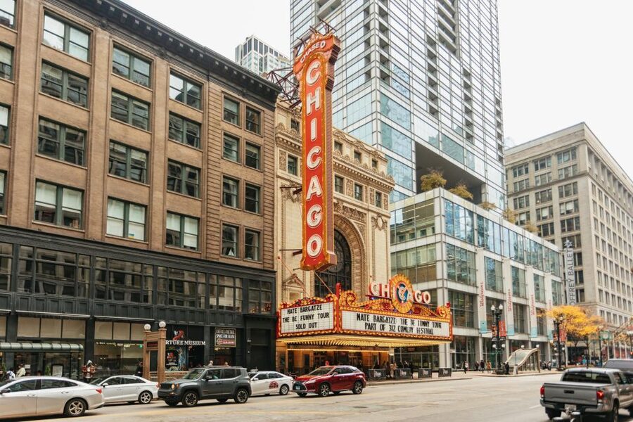 Chicago: Gangsters and Ghosts Guided Walking Tour - Chicago Riverwalk and Death Alley