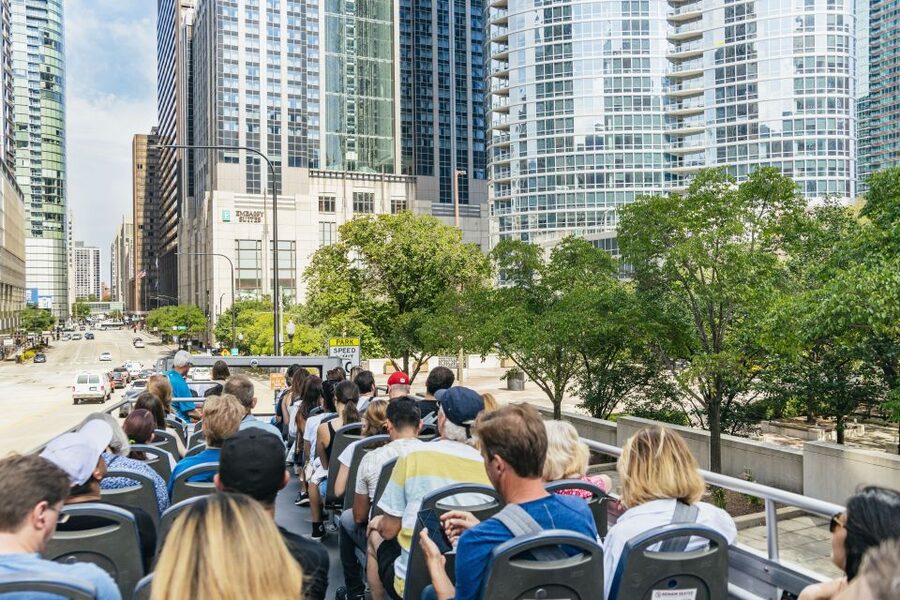 Chicago: Hop-on Hop-off Sightseeing Tour by Open-top Bus - Chicago Riverwalk and the first skyline views