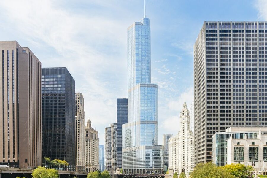 Chicago: Hop-on Hop-off Sightseeing Tour by Open-top Bus - Starting at 98 East Wacker Drive