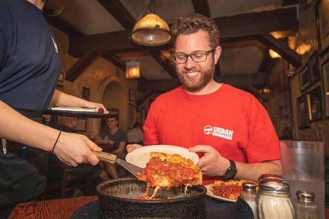 Chicago in a Day: Food, History & Architecture Walking Tour - The Guides Make the Difference