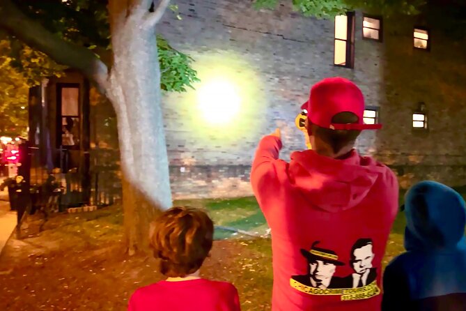 Chicago Night Crimes Tour by Bus - Holy Name Cathedral and Hymie Weiss