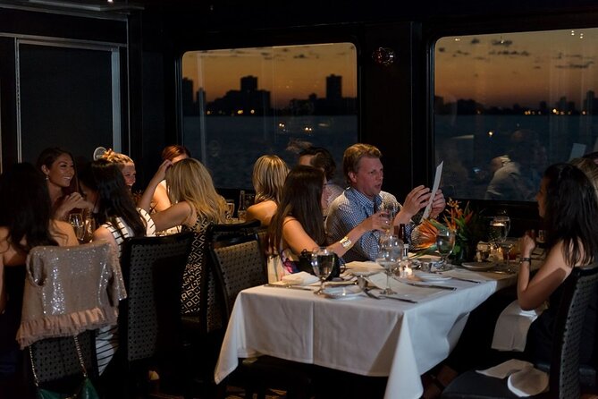Chicago Premier Dinner Cruise on Lake Michigan - Summer fireworks over the lake
