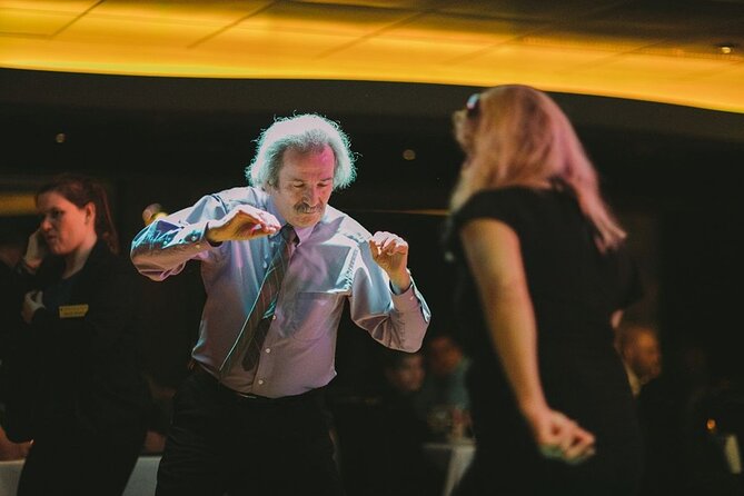 Chicago Premier Dinner Cruise on Lake Michigan - Dress, timing, and useful planning tips