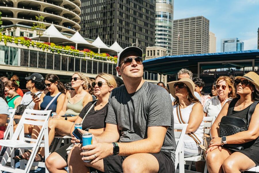 Chicago River: 1.5-Hour Guided Architecture Cruise - Wolf Point and the north and south branches