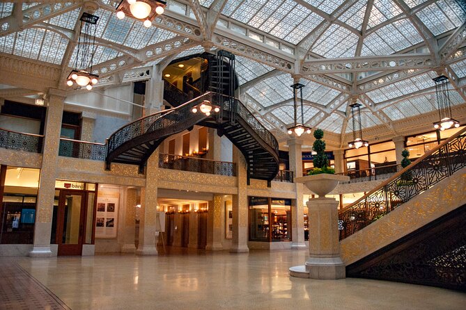 Chicago's Secret Interiors Architectural Walking Tour - The Rookery’s light court and Wright-designed lobby