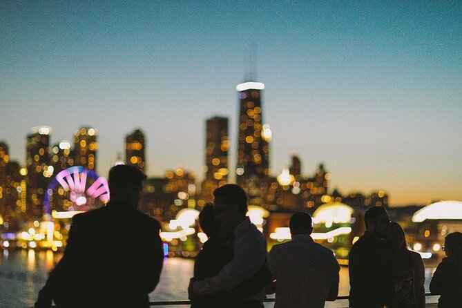 Chicago Signature Dinner Cruise on Lake Michigan - Dress codes, children, and special occasions