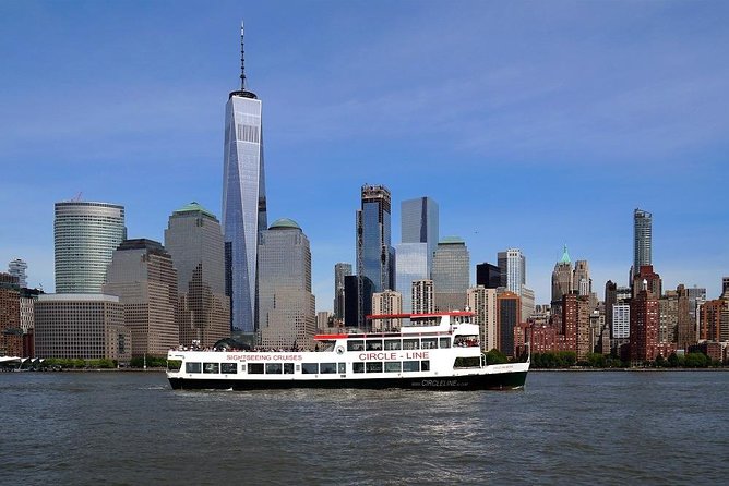 Circle Line: 1hr - NYC Liberty Cruise - Ellis Island and Governors Island add harbor context