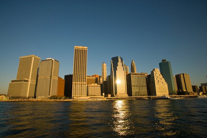 Circle Line: 2hr - New York City Harbor Lights Cruise - Ellis Island and the harbor lights
