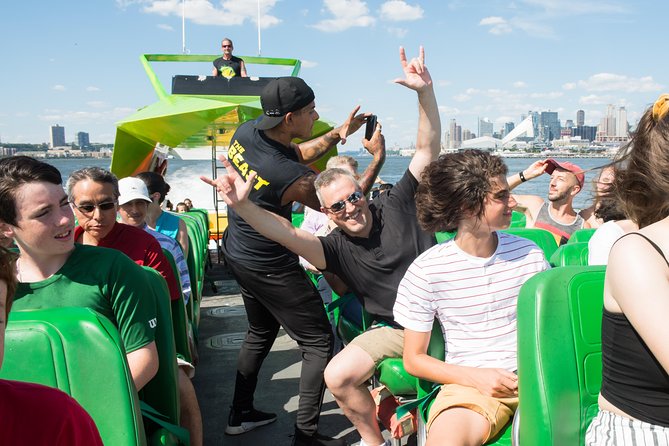 Circle Line: NYC BEAST Speedboat Ride - Getting to Pier 83 from Midtown