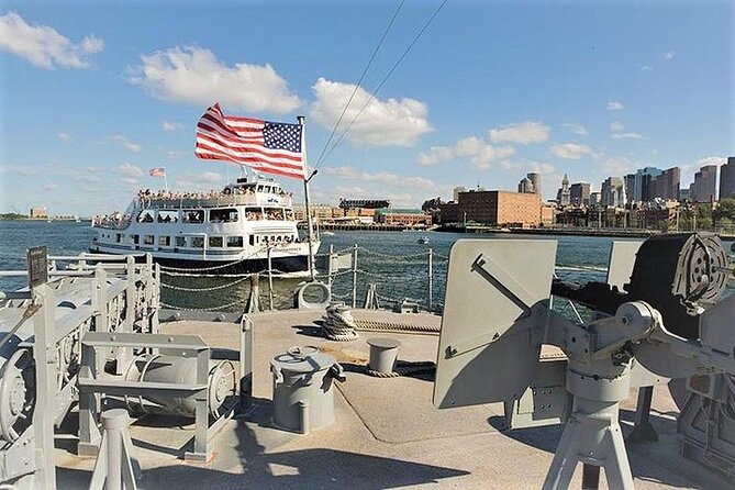 City Cruises Boston Historic Sightseeing Harbor Cruise - Bunker Hill and the Revolutionary waterfront