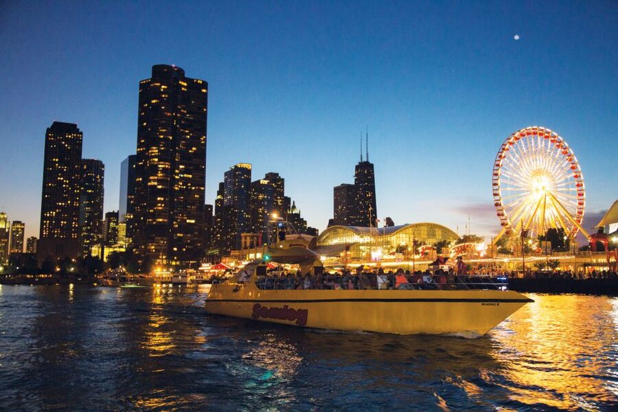 City Cruises Chicago: Seadog Lakefront Speedboat Ride - Museum Campus and the city’s architectural story