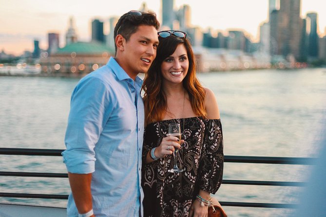 City Cruises Chicago: Signature Lunch Cruise on Lake Michigan - What the City Cruises Chicago lunch cruise is really like