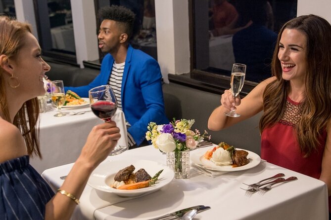 City Cruises New York: Signature Dinner Cruise - Cancellation and timing in plain terms