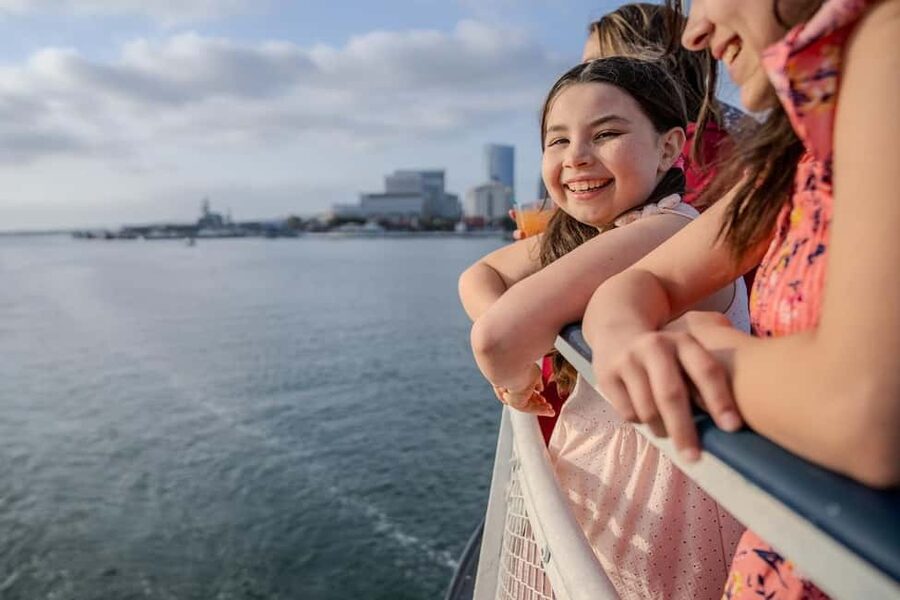 City Cruises San Diego: Best of the Bay Scenic Harbor Tour - From Star of India to the airport shoreline