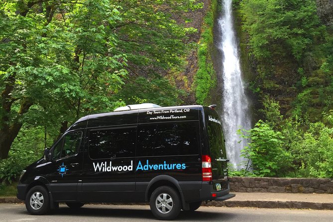 Columbia River Gorge Waterfalls Tour from Portland, OR - What the guides add to the scenery