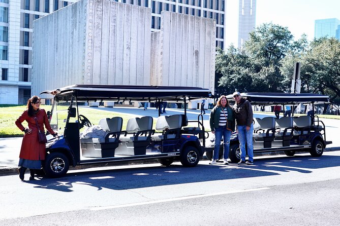 Dallas and JFK Cruizer Tour - The Dallas Farmers Market break