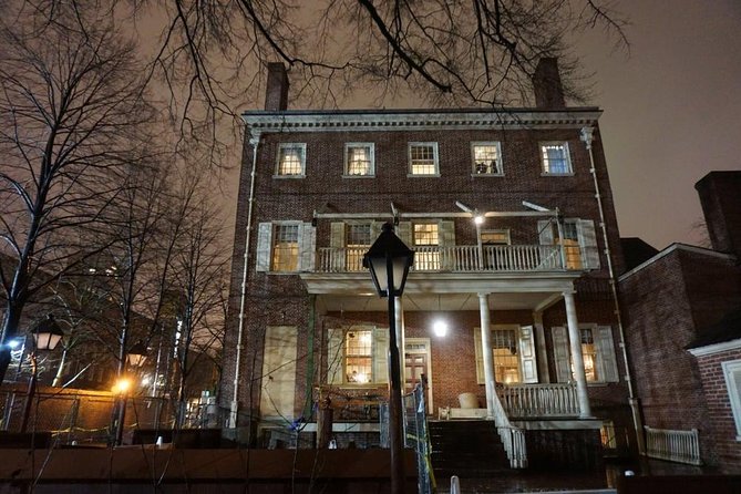 Dark Philly Adult Night Tour - Key points at a glance