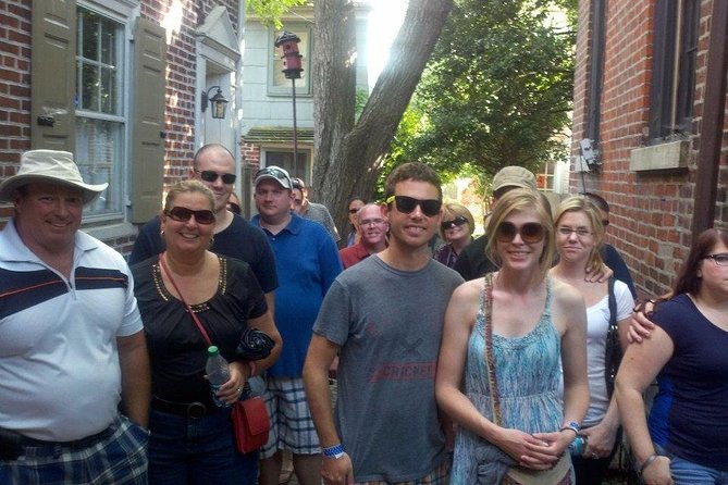 Dark Philly Adult Night Tour - Franklin, medical oddities, and the city’s uneasy science