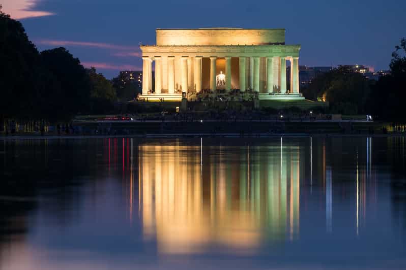 DC: Monuments & Memorials Sunset Tour by Open-top Bus - The upper deck view and what to bring