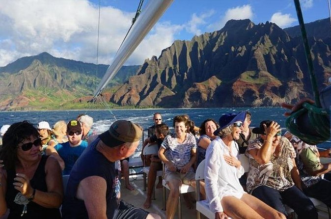 Deluxe Na Pali Sunset Tour on the Lucky Lady - What $222.86 buys you