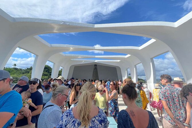 Deluxe Pearl Harbor USS Arizona Memorial and Honolulu City Tour - What you can see in about two to three hours