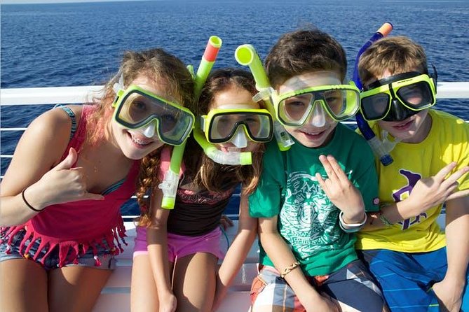 Deluxe Snorkel & Dolphin Watch Aboard a Luxury Catamaran from Kailua-Kona - Breakfast first, then the open Kona water