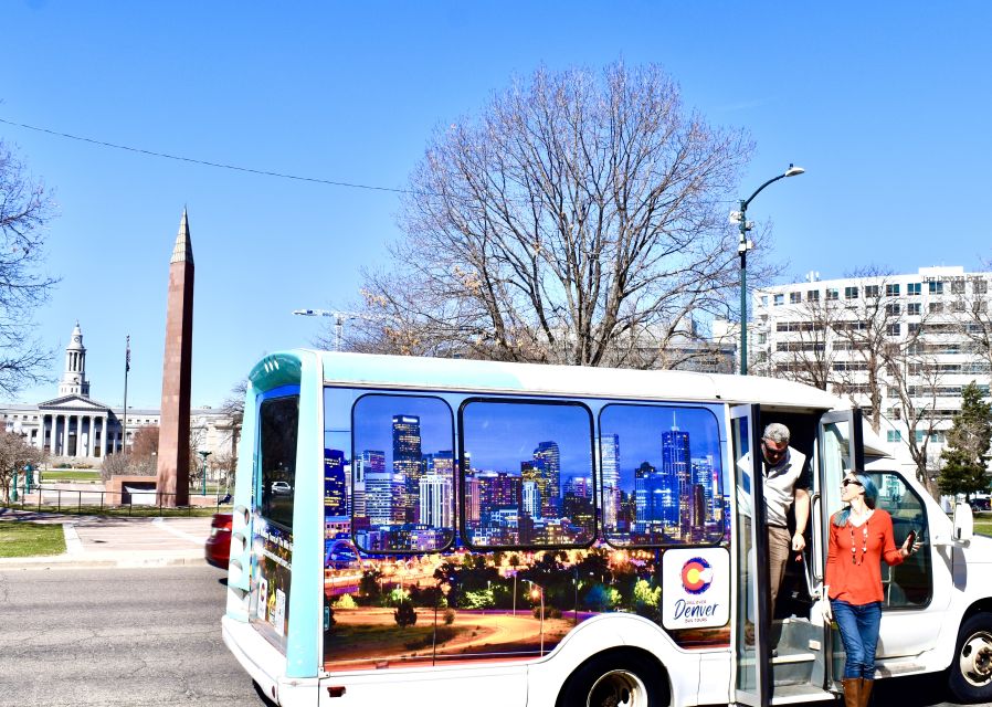 Denver: City Highlights, Views, and Secret Spots Bus Tour - Why the guides matter so much