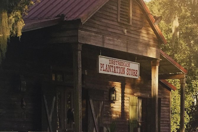 Destrehan Plantation Tour - Why Destrehan feels different from a standard plantation tour
