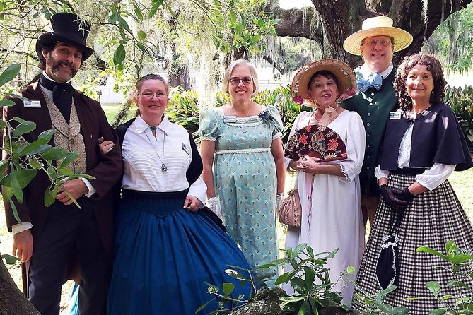 Destrehan Plantation Tour - Slave cabin, registry, and work buildings