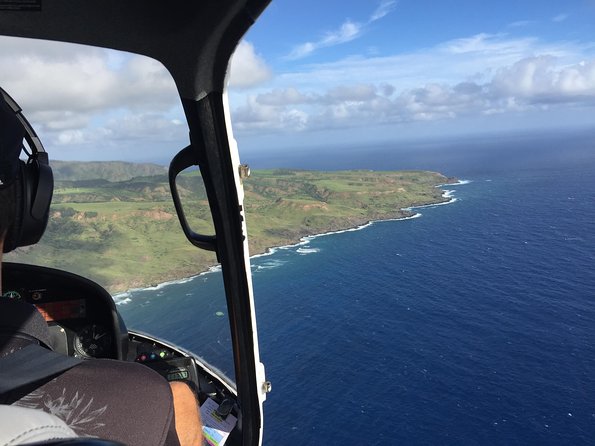 Doors Off West Maui and Molokai 45 minute Helicopter Tour - Who should choose this flight?