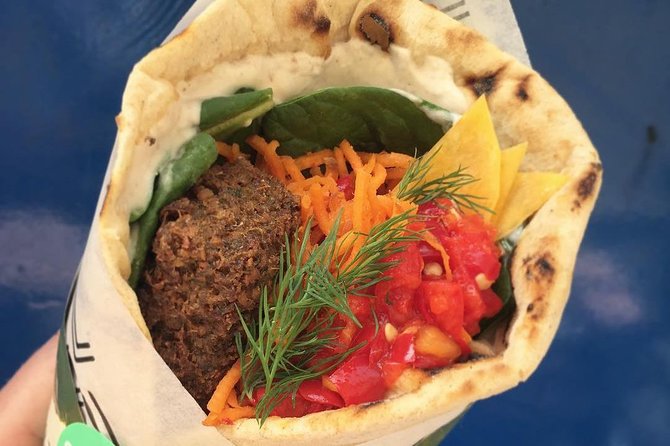 Downtown Los Angeles Food Tour - Guisados finishes with handmade-tortilla tacos