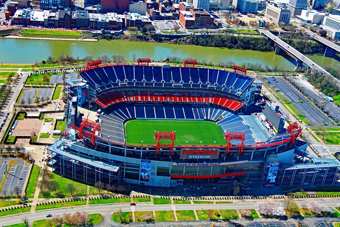 Downtown Nashville Helicopter Tour - Vanderbilt University and Nashville’s greener side