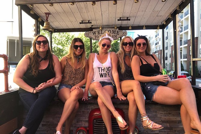 Downtown Nashville Public Party Tractor 21+ Only - Who should book the Nashville Tractor?