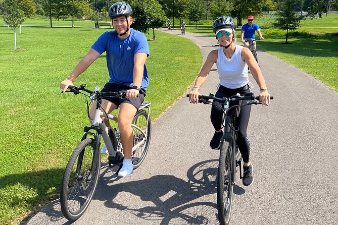 Downtown Nashville's Hidden Gems E-bike Tour - The Gulch, Pie Town, and Nashville’s changing city center