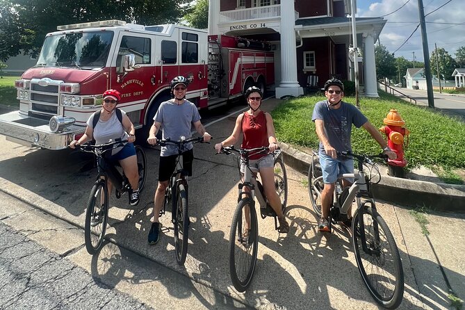 Downtown Nashville's Hidden Gems E-bike Tour - Bicentennial Capitol Mall and the Tennessee State Capitol
