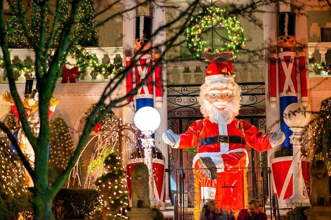 Dyker Heights Christmas Lights Guided Tour - Key points to know before booking