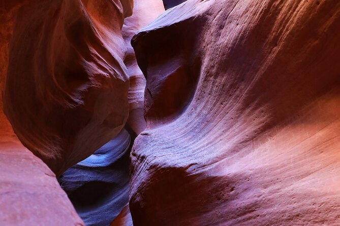 East Zion Crimson Canyon Hike & UTV Adventure - Entering a private slot canyon