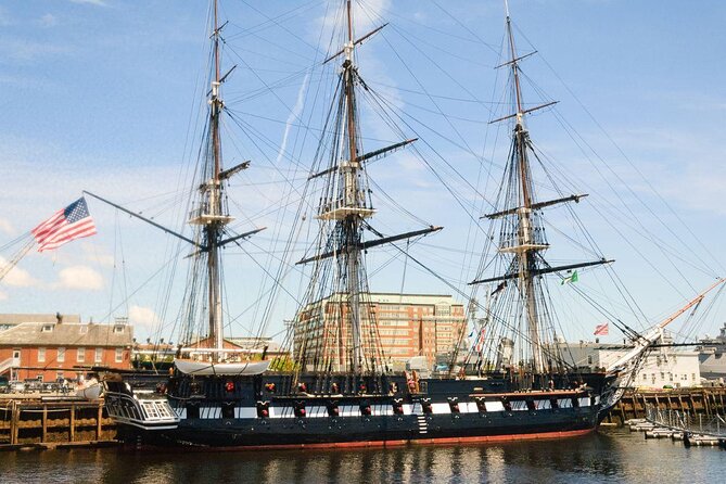 Entire Freedom Trail Walking Tour: Includes Bunker Hill and USS Constitution - King’s Chapel and the pressure of royal power