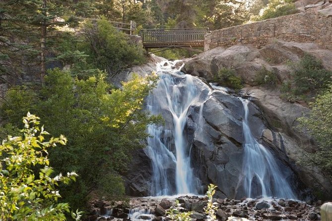 Foothills, History, and Garden of the Gods Jeep Tour - Price, group size, and what you receive