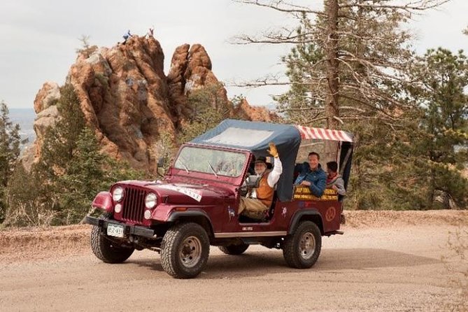 Foothills, History, and Garden of the Gods Jeep Tour - Cheyenne Canyon and Helen Hunt Falls