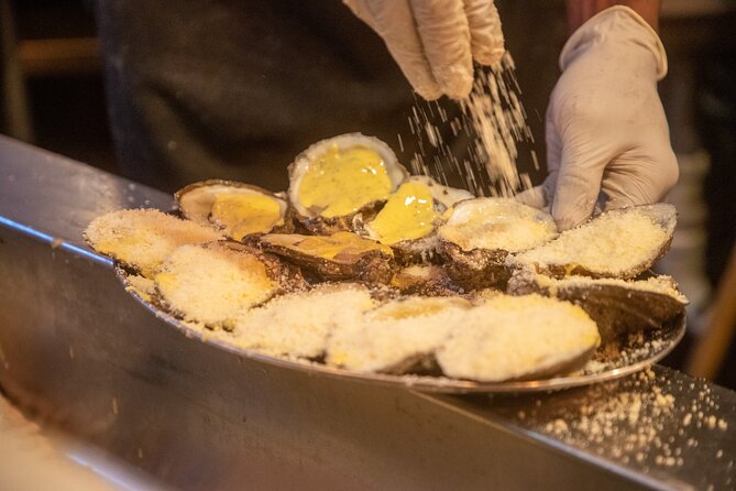 French Quarter walking Food Tour Famous Flavors of New Orleans - Nola Po-Boy and the roast beef debate