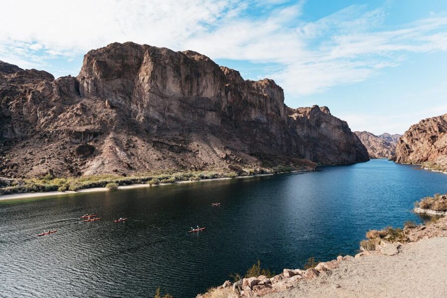 From Las Vegas: Emerald Cave Guided Kayaking Tour - From Las Vegas lights to Willow Beach